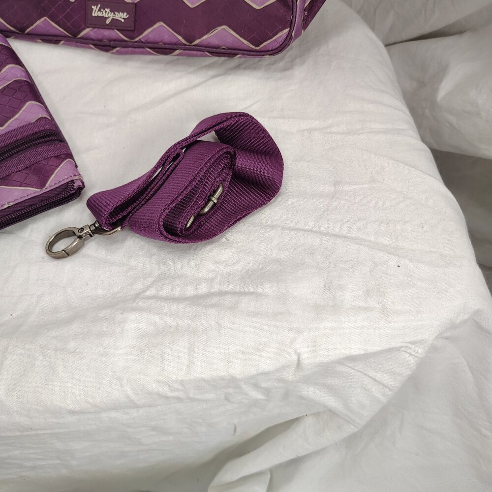 thirty one zig zag two tone travel colleciton - Picture 5 of 9